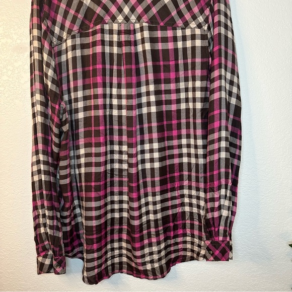 NWT Casa cabana pink and purple button down plaid blouse - Picture 6 of 7